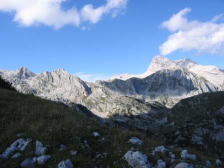 ...Triglav, Škednjovec in Vrh Hribaric....