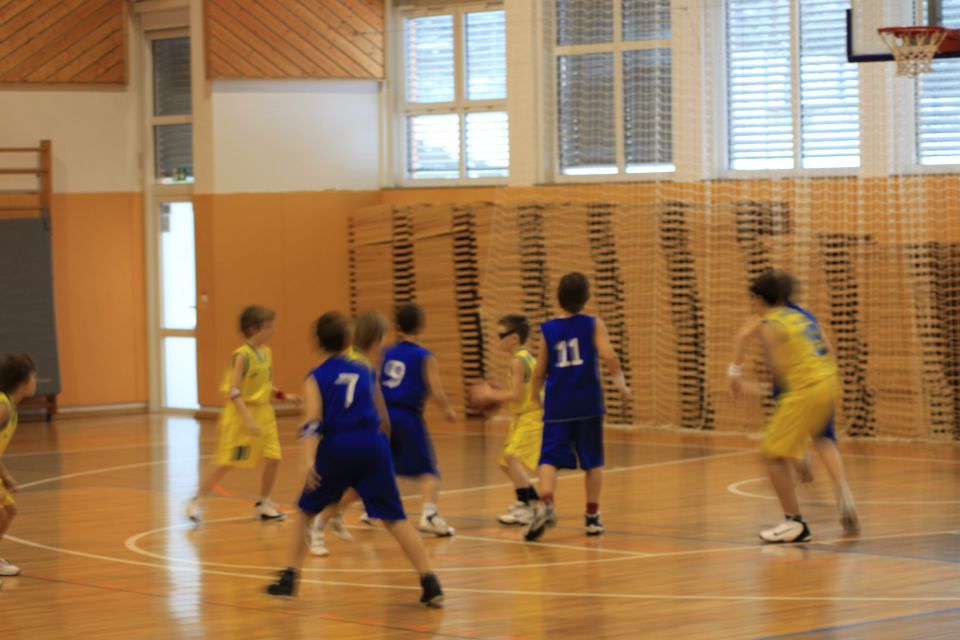 Košarkaška liga U10   Majšperk   januar 2010 - foto povečava