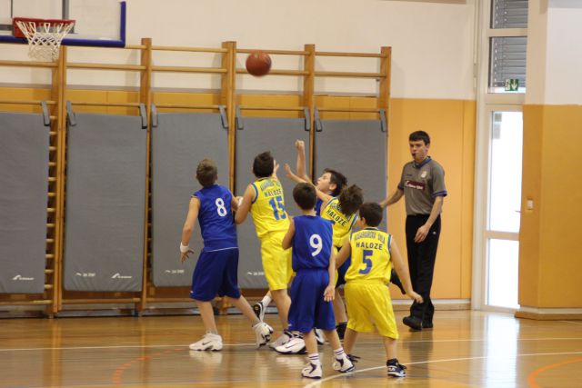 Košarkaška liga U10   Majšperk   januar 2010 - foto