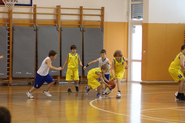 Košarkaška liga U10 Majšperk 2010 4.del - foto