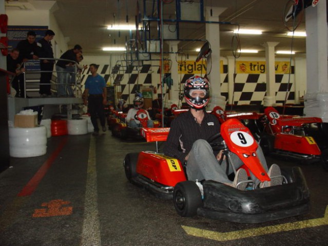 Karting v RollBar-u 23.10.2005 - foto
