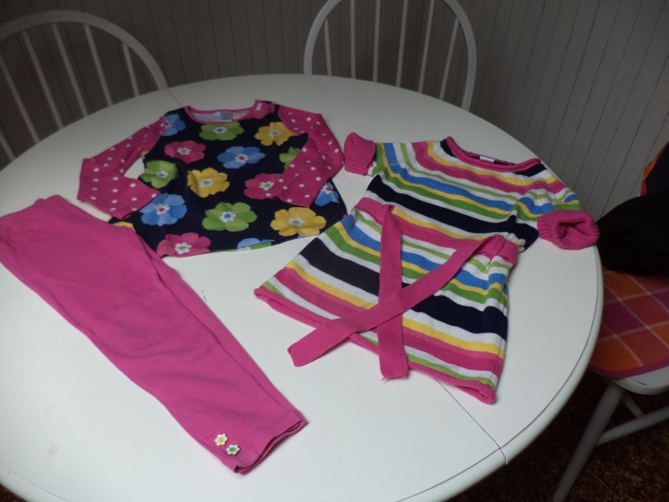 Gymboree kompletek, 23 eur