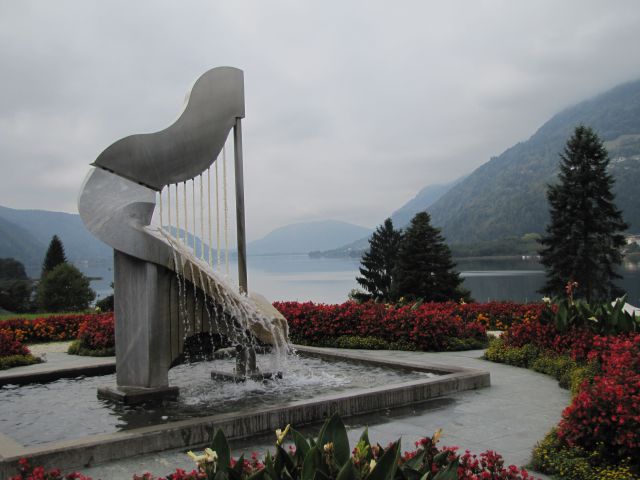 Harfa na Koroškem ob Osojskem jezeru