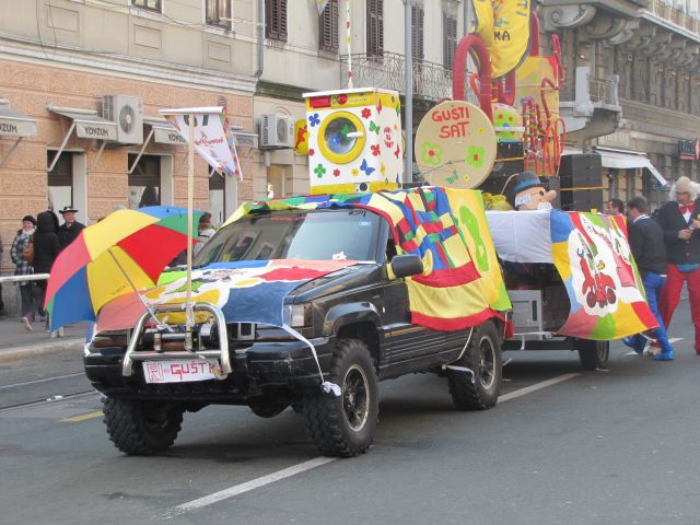 Pustni karneval v Reki 2011 - foto