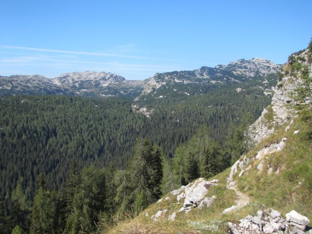 Planina Blato do Triglavskih j.11.9.2011 - foto