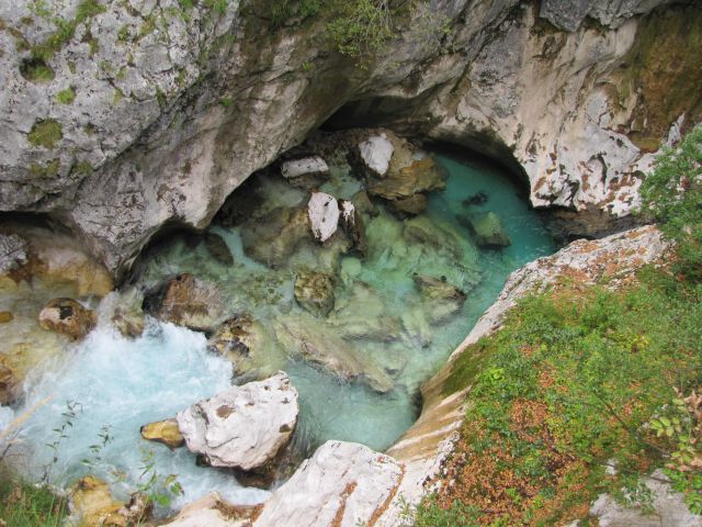 Dom v Lepeni - Krnsko jezero - foto