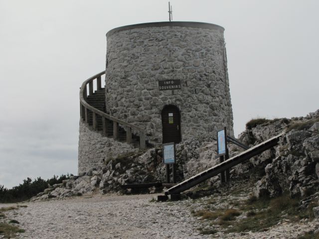 Poklon - Vojak (1401 m) - foto