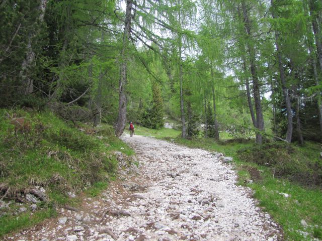 M. Ontigara  (2106 m)  -  M.Chiesa (2061m) - foto