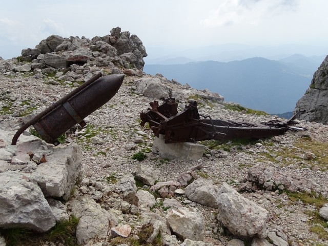  MIMO JEZERA V LUŽNICI – BATOGNICA - KRN  - foto