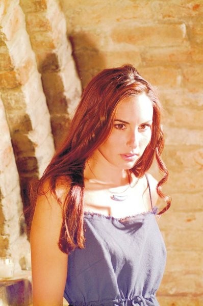 Ana Serradilla - Juana Valentina - foto