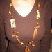 Ogrlica in zapestnica v kombinaciji fimo mase, lesa in perlic