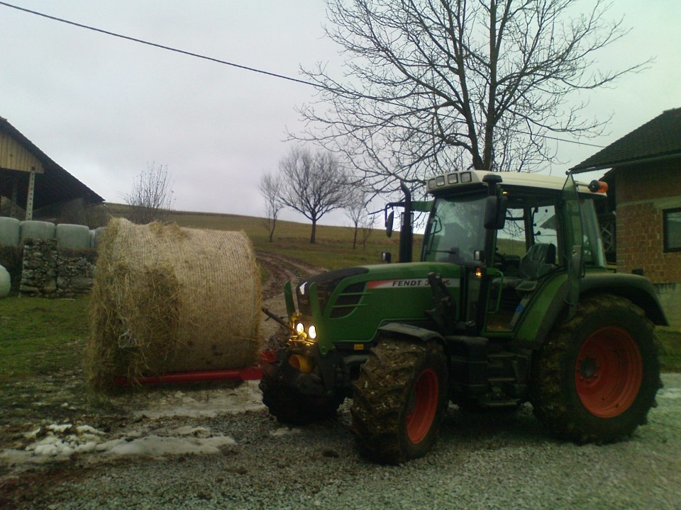 Traktor - foto povečava