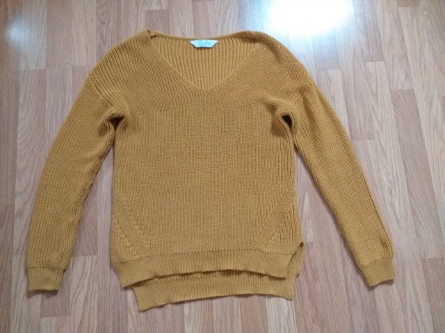 Primark zenf pulover št.M, 4€