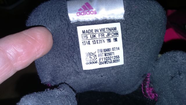 Kot novi adidas zimski čevlji št. 31 1/2, 28€