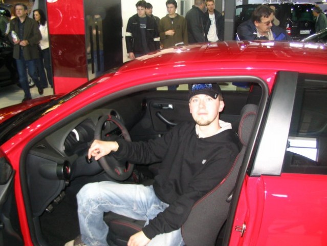 23. avtomobilistični salon Celje 8.4. 2006 - foto