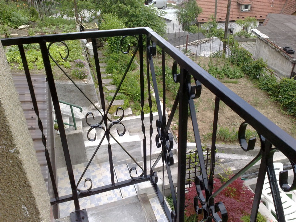 Balkonska ograja - foto povečava