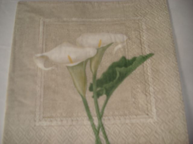 Servetki-različno cvetje:lotos, lokvanj... - foto