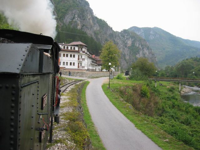 Šarganska 8-ca - foto