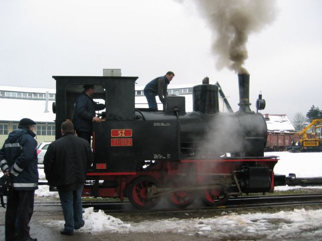 Parna lokomotiva 71-012 - foto