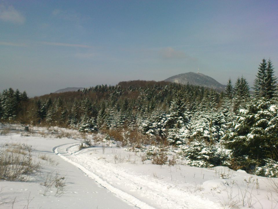 Boč v ozadju