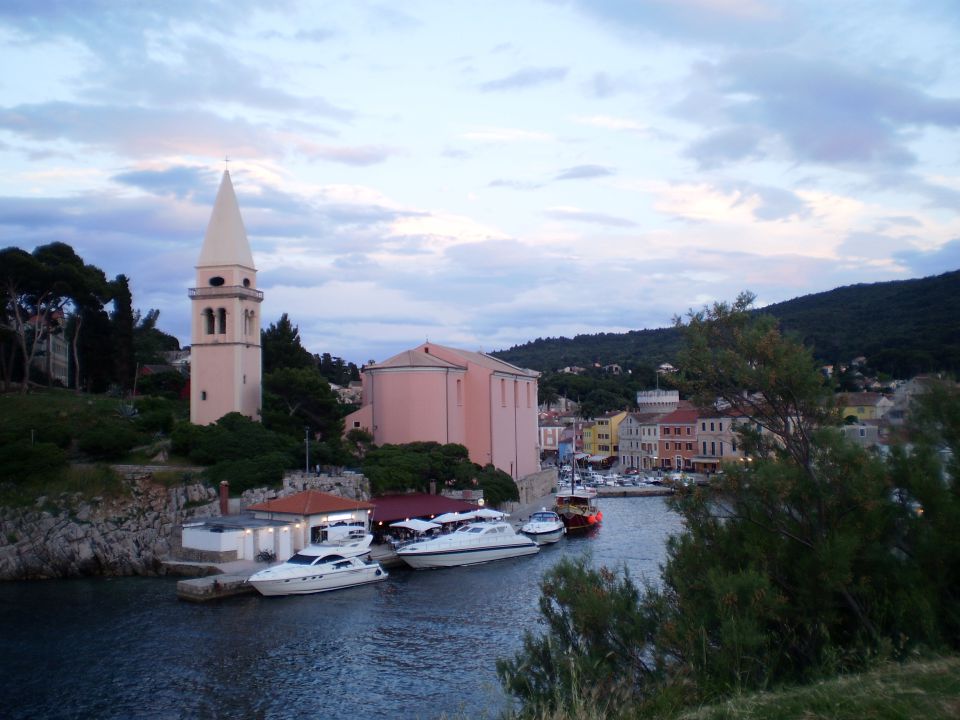 Cres i Lošinj, 1. dan - foto povečava