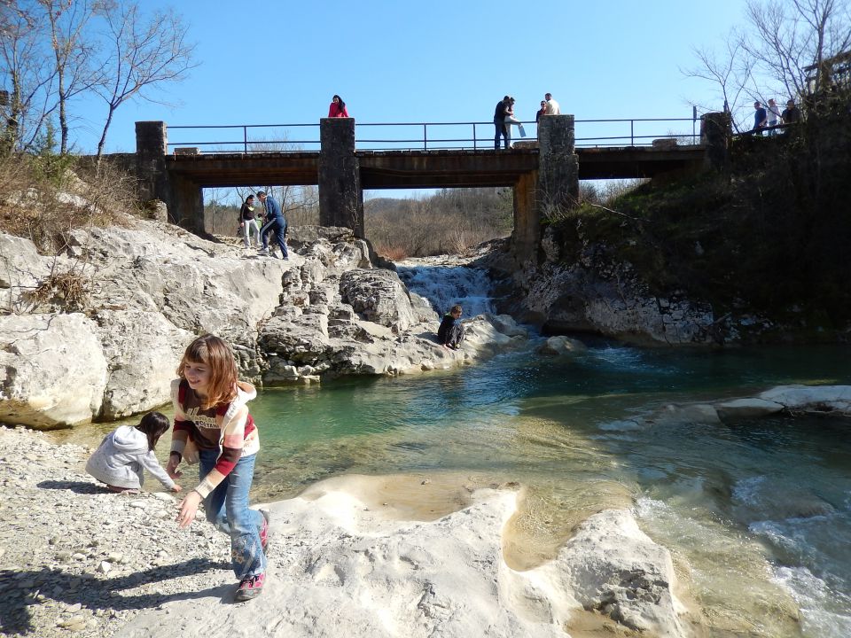 Grimalda, Draguć, Krušvari, Kotli 09.03.2014 - foto povečava