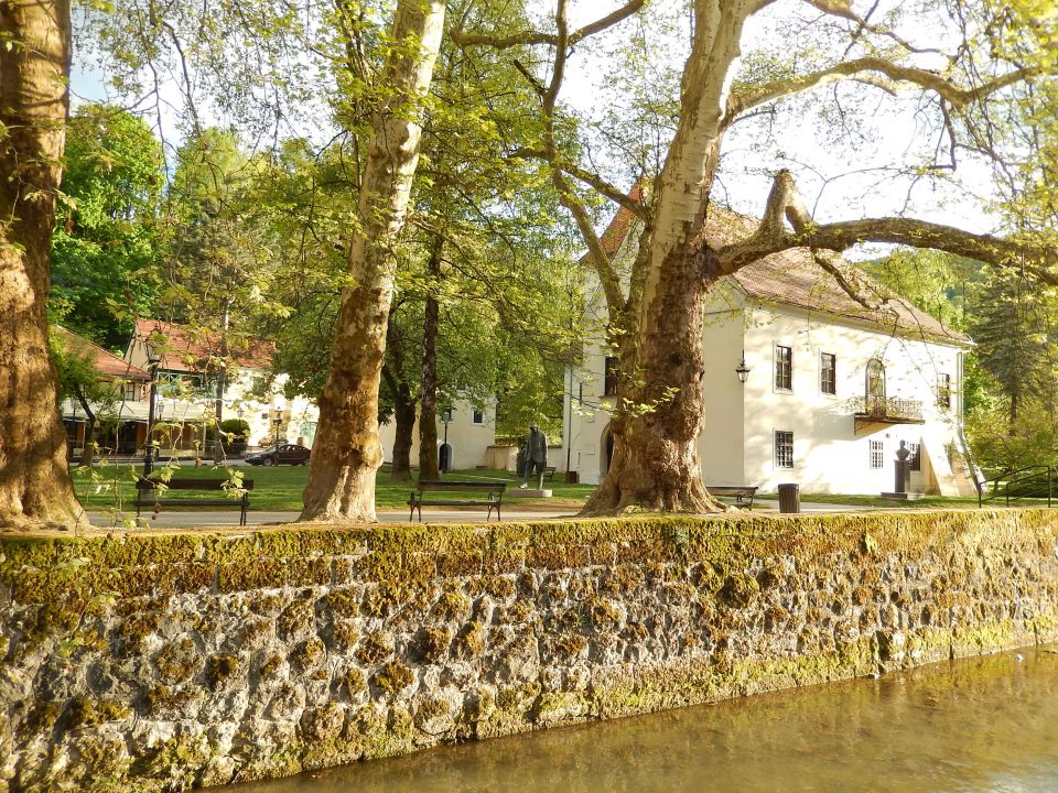 Zagreb, Samobor, April 2014 - foto povečava