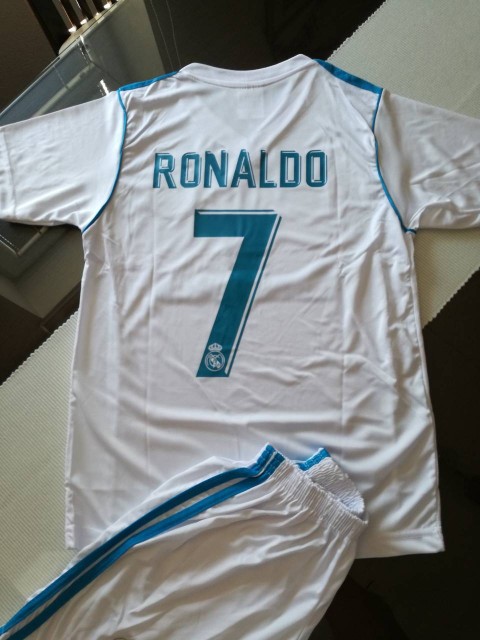 Ronaldo, nov nogometni dres
