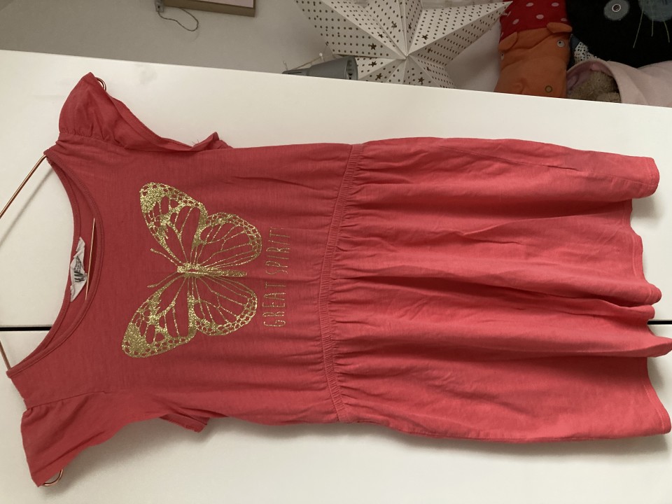 Obleka hm..122-128...4 eur - foto povečava