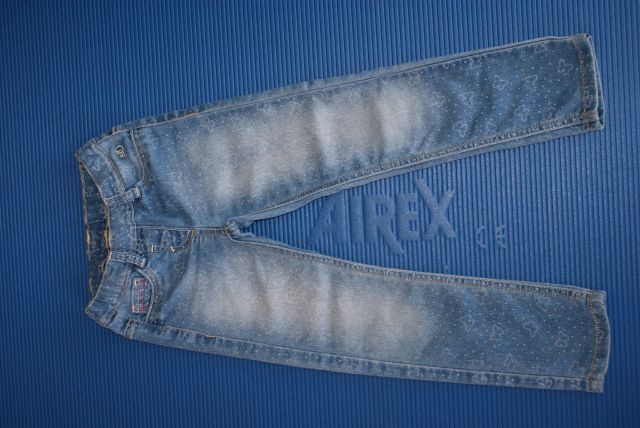Jeans hlače S.Oliver št. 104
