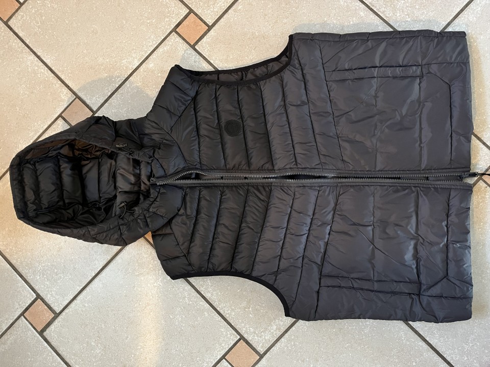 Jack&Jones L,NOV-odstranjena etiketa..20€