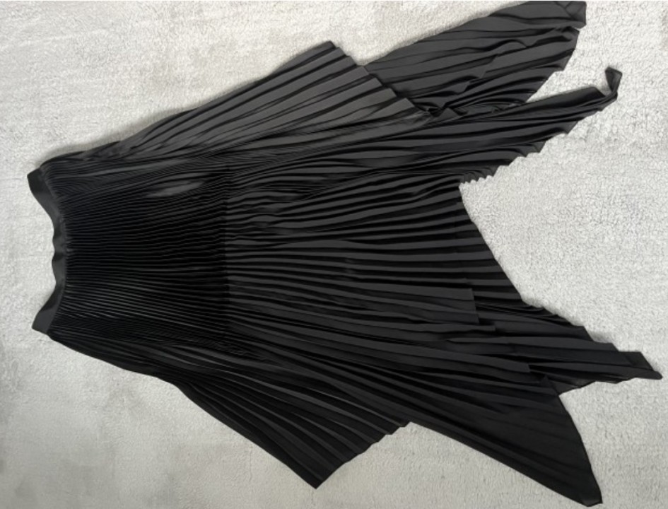 Guess S krilo…novo…odstranjena le etiketa..50€