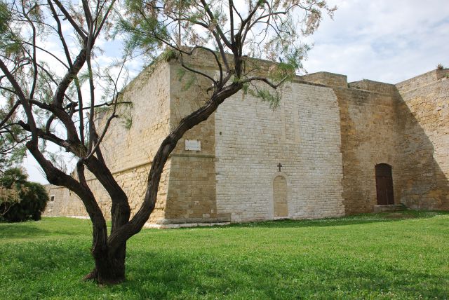 Bari - obzidje