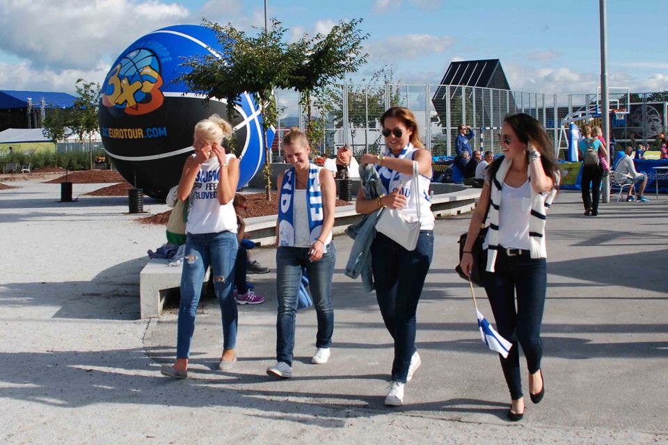 EUROBASKET 2013 - Fans Respect Fans - foto povečava