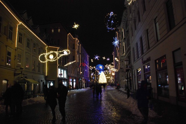 Praznična osvetlitev Ljubljane - foto