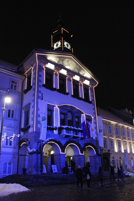 Praznična osvetlitev Ljubljane - foto