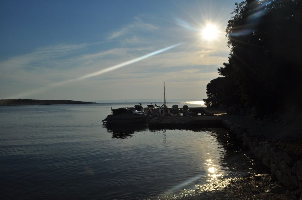 Morje - potepanje med otoki z čolnom - foto povečava