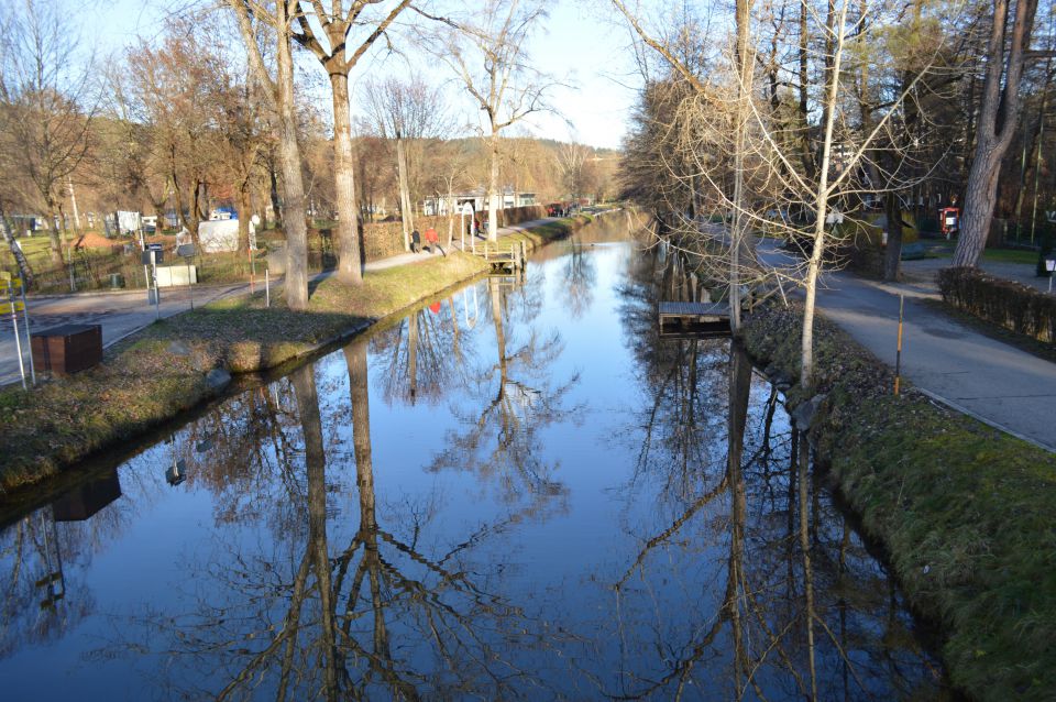 Vrbsko jezero v megli in soncu - foto povečava