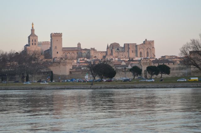 Avignon in okolica - foto