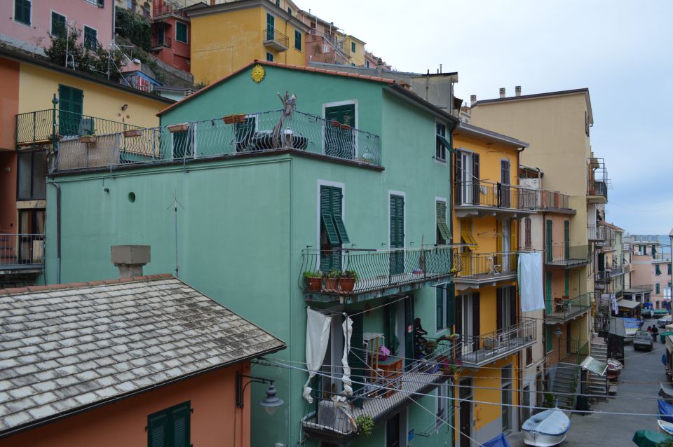 Zahodna obala Italije -CINQUE TERRE - foto povečava