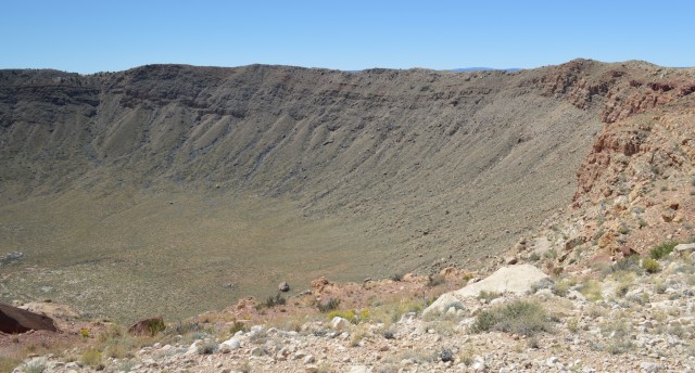 Potep po zda -meteor krater - foto