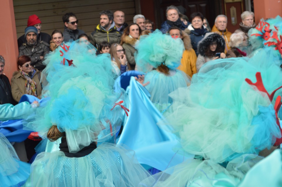 Pustni karneval cento -italija - foto povečava