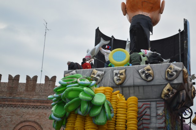 Pustni karneval cento -italija - foto