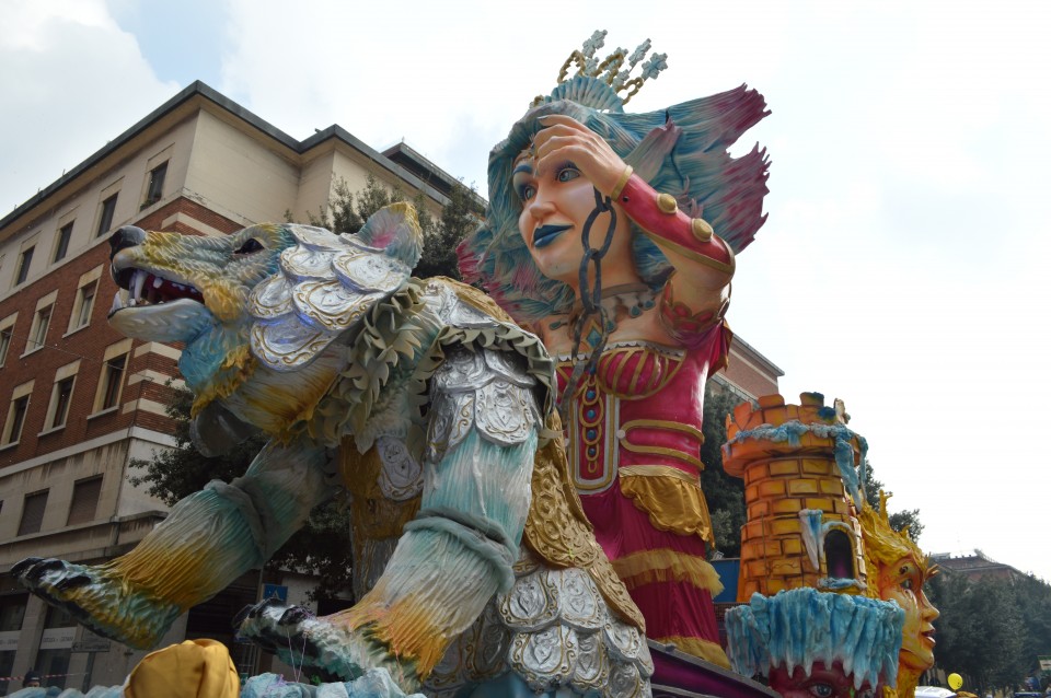 Pustni karneval verona - italija - foto povečava