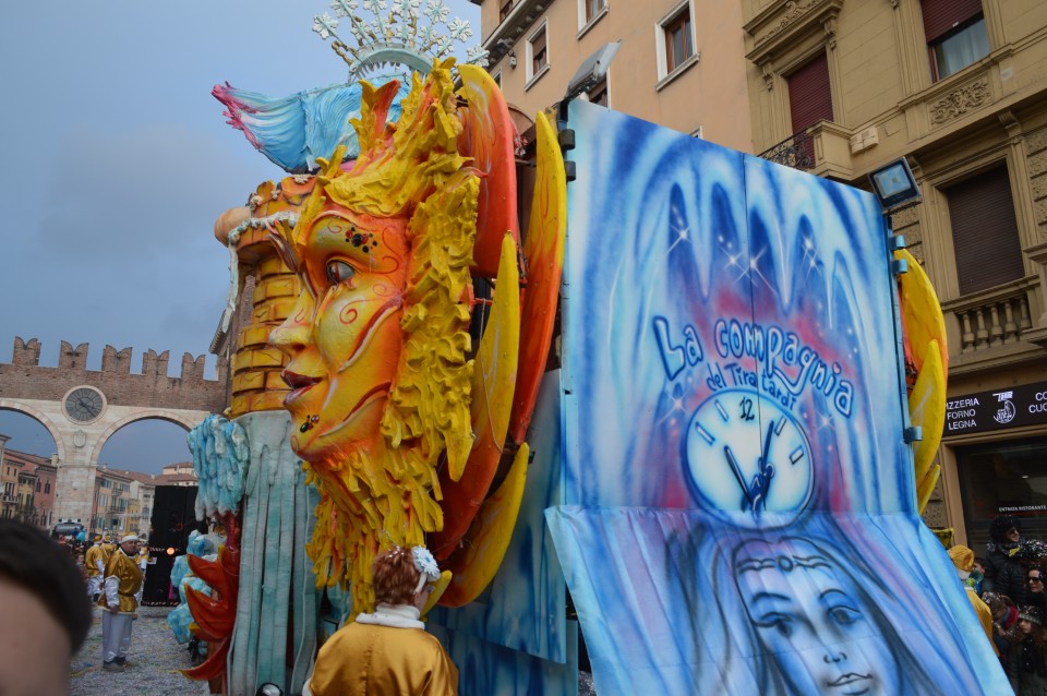 Pustni karneval verona - italija - foto povečava