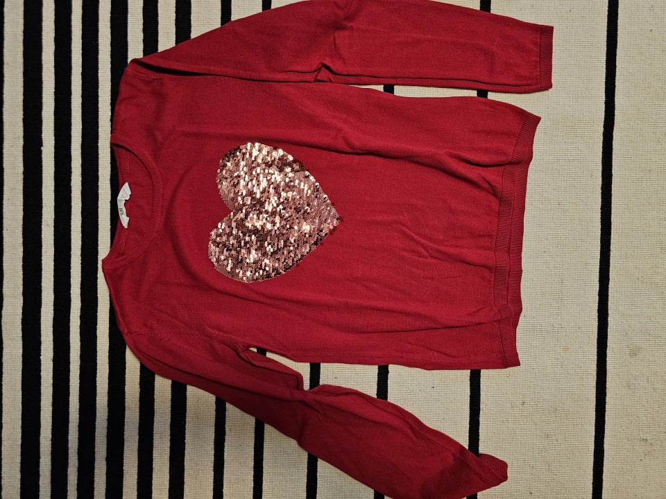 Pulover 158-164 4€