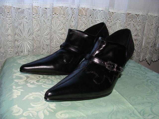 ženski čevlji, 15 eur
