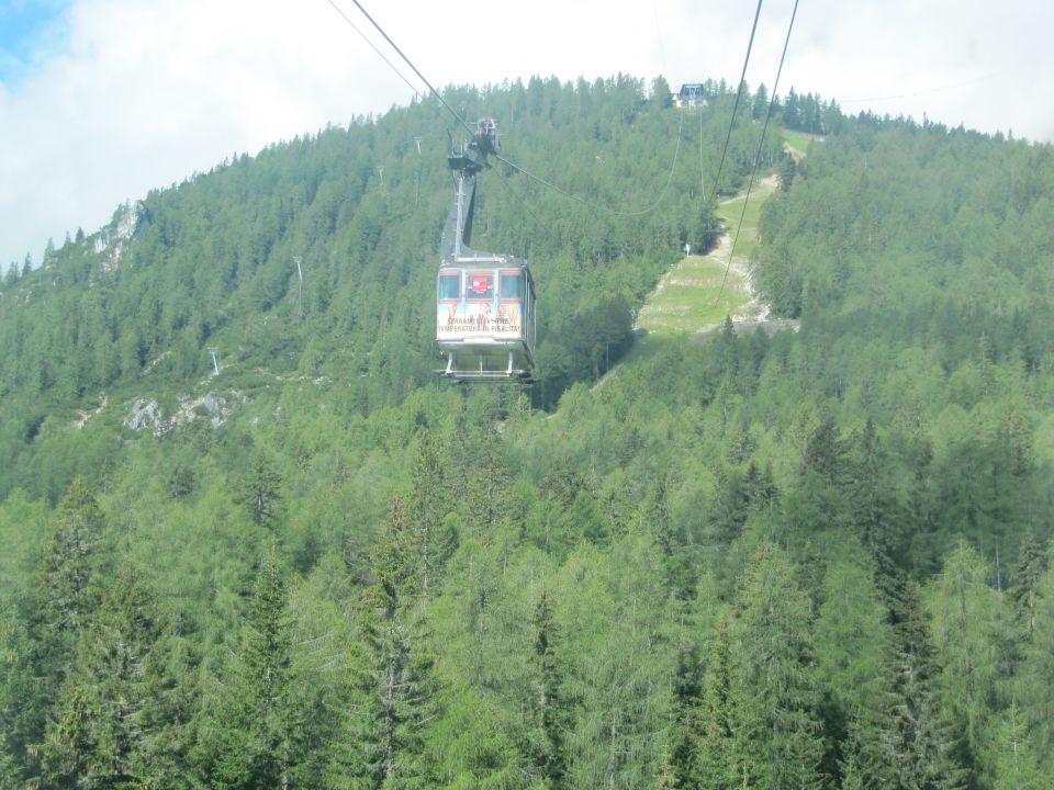 TOFANA DI MEZZO 3244m TOFANA DI DENTRO 3238m - foto povečava