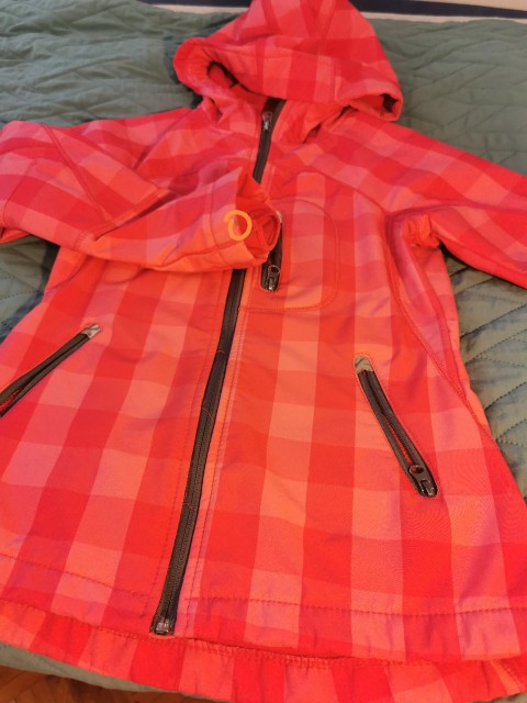 Softshell 11-12let, 3 kosi le 8eurov  - foto