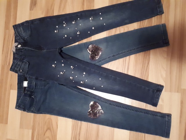 Jeans kavbojke št.116 (oboje 13€)